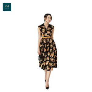 Đầm đen hoạ tiết bông Joyce